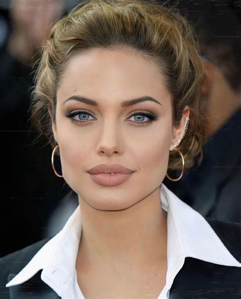 angelina jolie eye makeup.